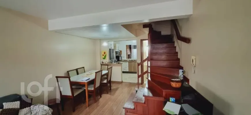 Foto 1 de Casa de Condomínio com 2 Quartos à venda, 67m² em Rio Branco, Canoas