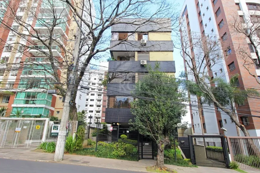 Foto 1 de Cobertura com 4 Quartos à venda, 247m² em Bela Vista, Porto Alegre