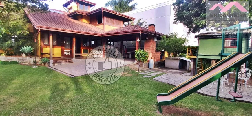 Foto 1 de Casa de Condomínio com 4 Quartos à venda, 259m² em Colonial Village, Pindamonhangaba