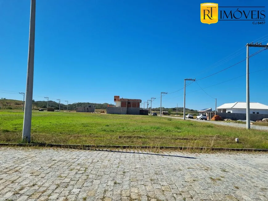 Foto 1 de Lote/Terreno à venda, 382m² em Lagoinha, Araruama