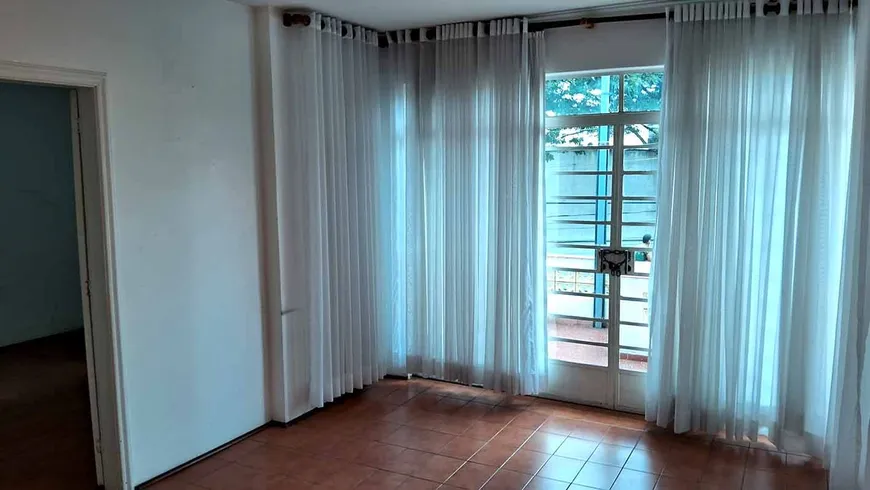 Foto 1 de Casa com 3 Quartos à venda, 160m² em Chácara Inglesa, São Paulo