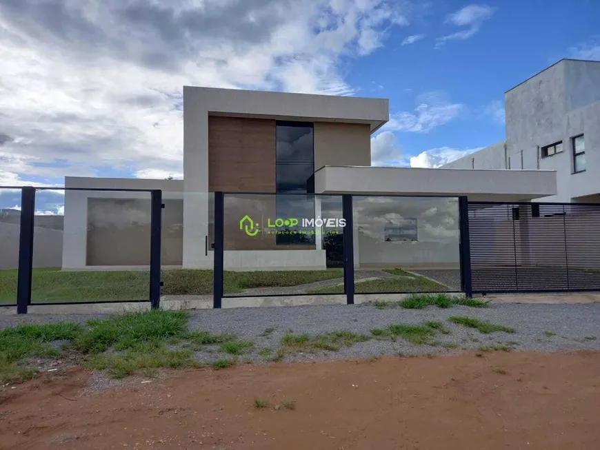 Foto 1 de Casa com 3 Quartos à venda, 300m² em Setor Habitacional Jardim Botânico, Brasília