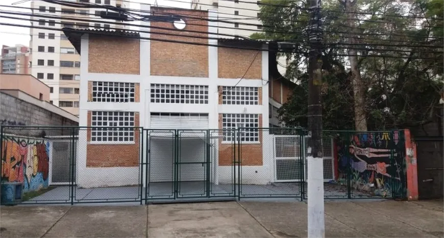 Foto 1 de Galpão/Depósito/Armazém à venda, 958m² em Lapa, São Paulo