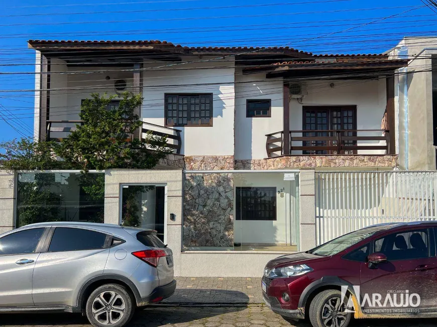 Foto 1 de Casa com 4 Quartos à venda, 300m² em Cordeiros, Itajaí