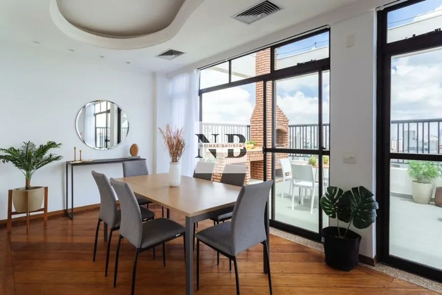 Foto 1 de Apartamento com 3 Quartos à venda, 230m² em Vila Mariana, São Paulo