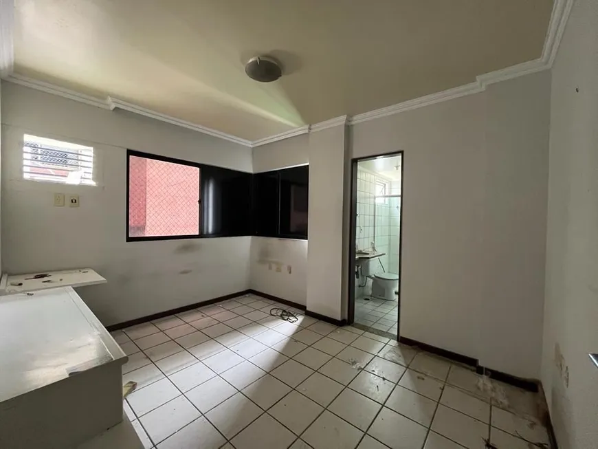 Foto 1 de Apartamento com 3 Quartos à venda, 130m² em Ponta Verde, Maceió