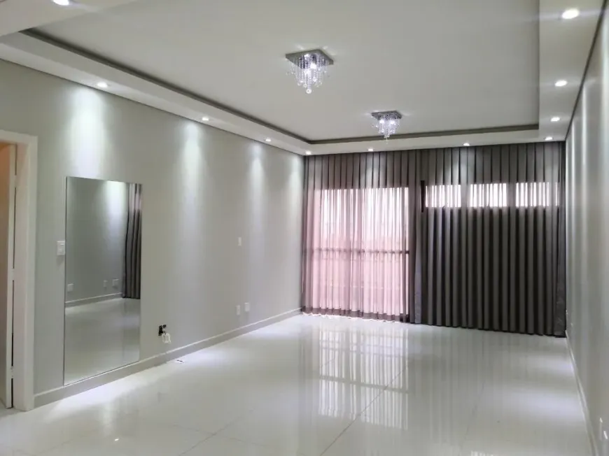 Foto 1 de Apartamento com 3 Quartos à venda, 180m² em Jardim America, Paulínia