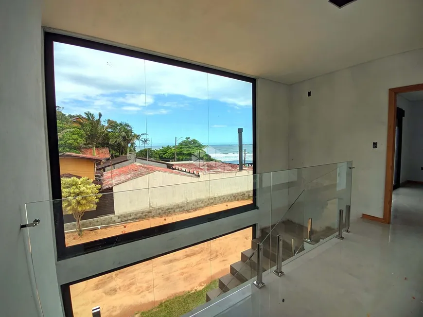 Foto 1 de Casa com 3 Quartos à venda, 160m² em Siriú, Garopaba