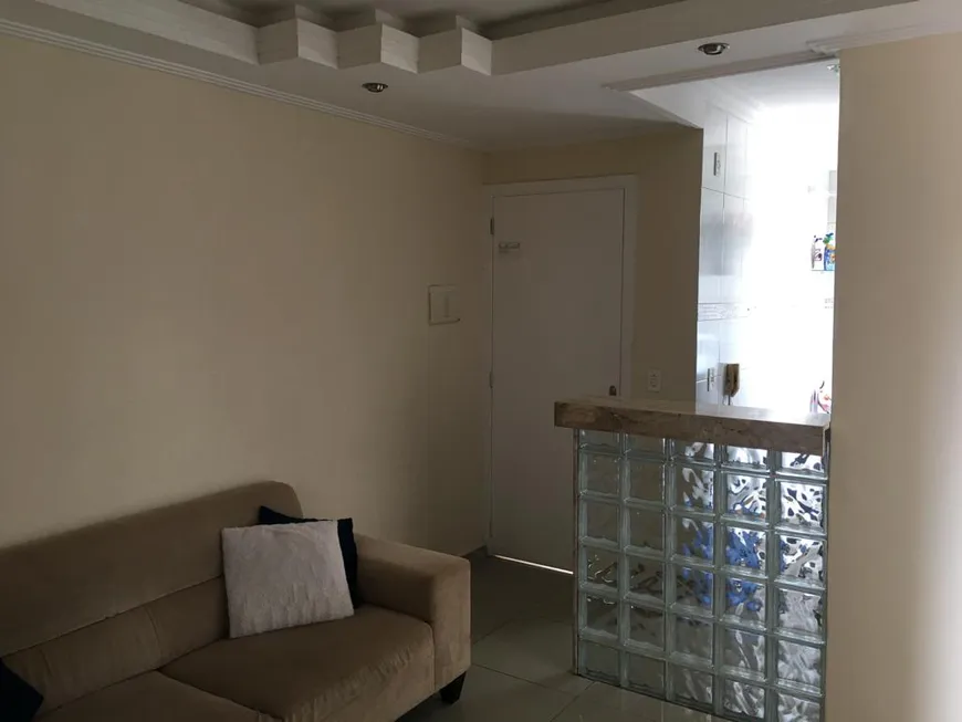 Foto 1 de Apartamento com 2 Quartos à venda, 40m² em Industrial, Camaçari