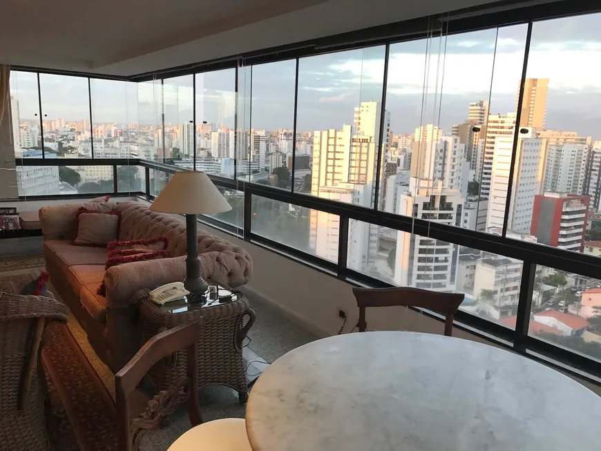 Foto 1 de Apartamento com 4 Quartos à venda, 430m² em Graça, Salvador