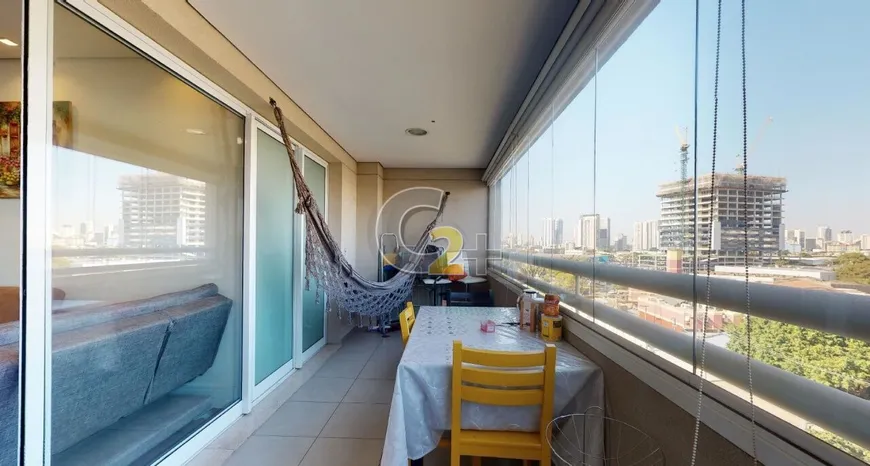 Foto 1 de Apartamento com 2 Quartos à venda, 67m² em Barra Funda, São Paulo