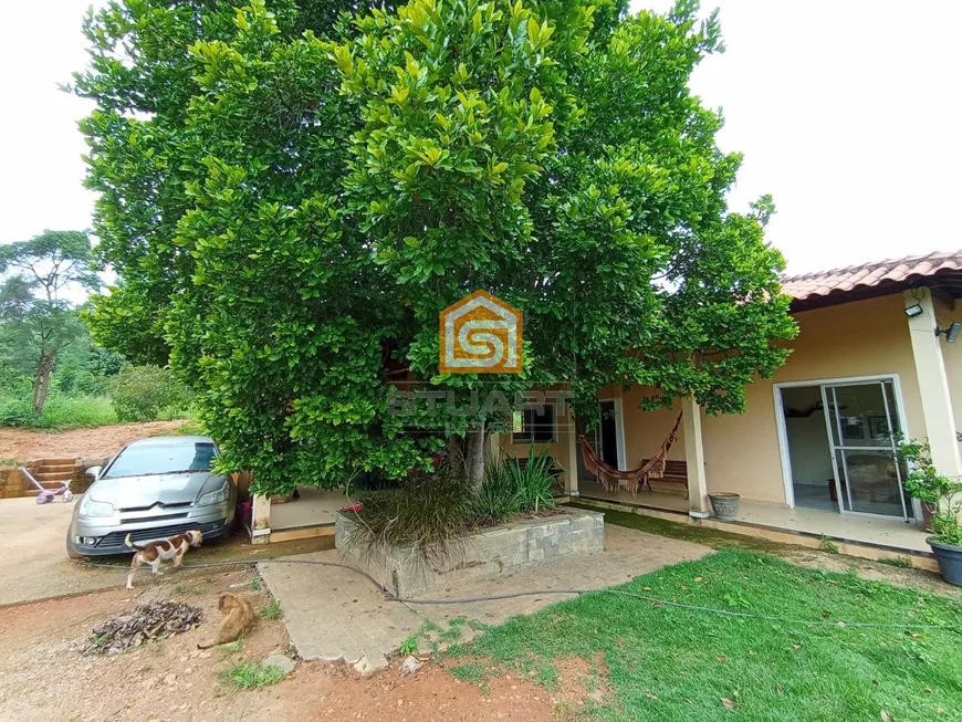 Foto 1 de Fazenda/Sítio com 3 Quartos à venda, 130m² em , Jaboticatubas