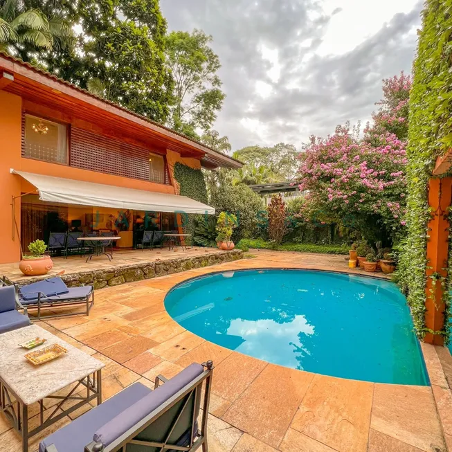 Foto 1 de Casa com 5 Quartos à venda, 798m² em Jardim Guedala, São Paulo
