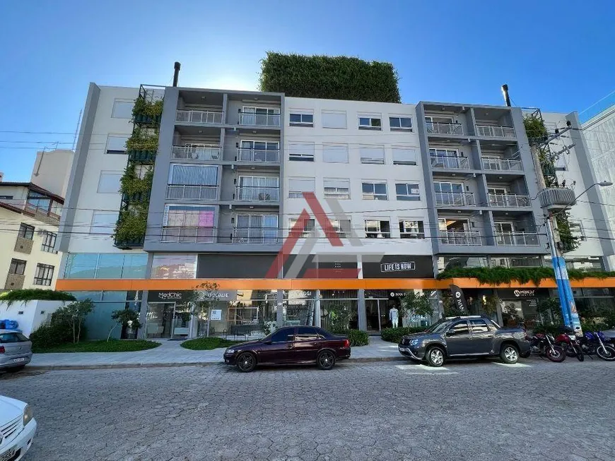 Foto 1 de Apartamento com 3 Quartos à venda, 126m² em Jurerê, Florianópolis