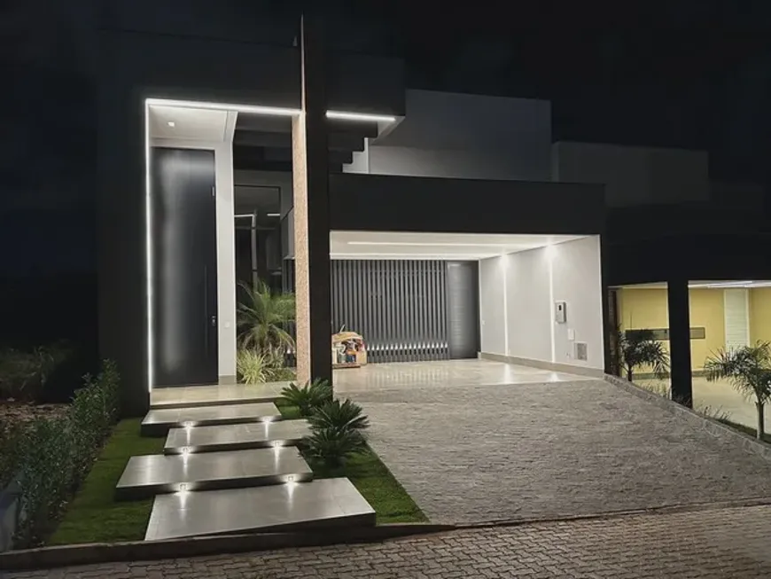 Foto 1 de Casa com 3 Quartos à venda, 300m² em Setor Habitacional Arniqueira, Brasília