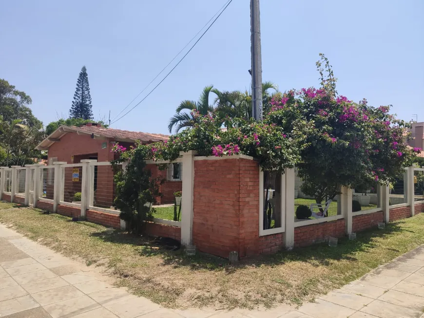 Foto 1 de Casa com 3 Quartos à venda, 125m² em Capao Novo, Capão da Canoa