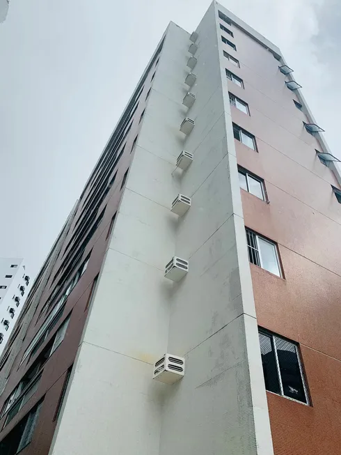 Foto 1 de Apartamento com 3 Quartos à venda, 72m² em Aflitos, Recife