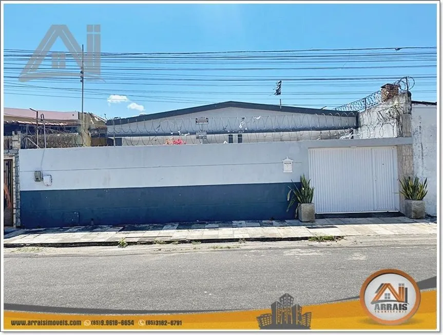 Foto 1 de Casa com 3 Quartos à venda, 396m² em Amadeu Furtado, Fortaleza