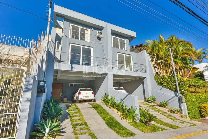 Foto 1 de Casa com 3 Quartos à venda, 168m² em Ipanema, Porto Alegre