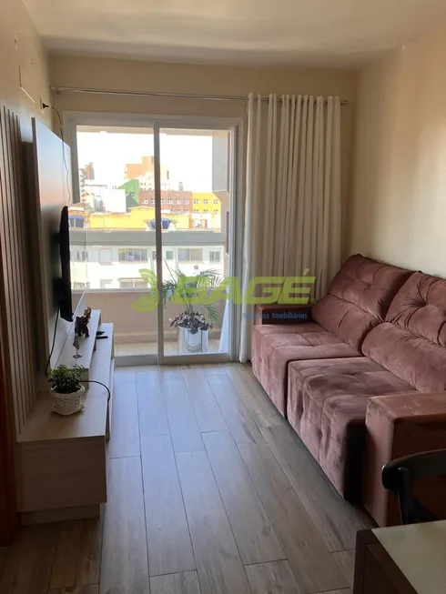 Foto 1 de Apartamento com 1 Quarto à venda, 48m² em Centro, Pelotas