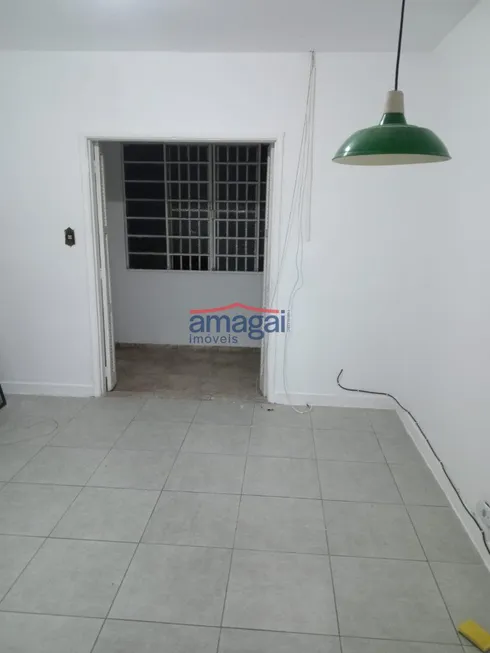 Foto 1 de Kitnet com 1 Quarto à venda, 27m² em Jardim Marister, Jacareí