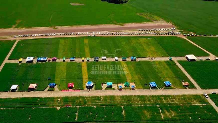 Foto 1 de Fazenda/Sítio à venda, 78820000m² em Zona Rural, Paranatinga