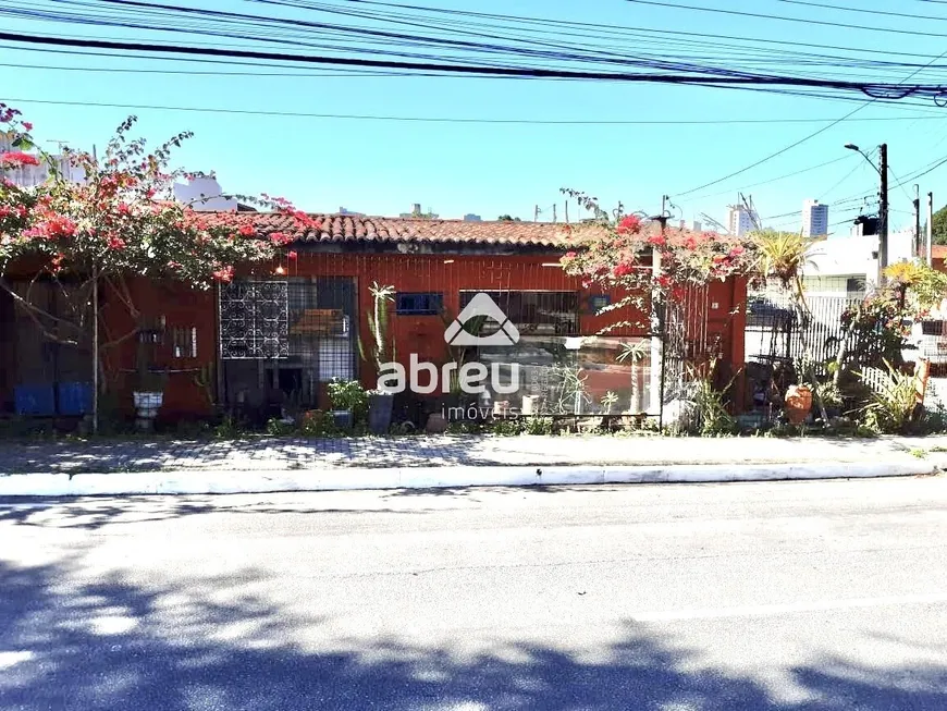 Foto 1 de Casa com 3 Quartos à venda, 145m² em Lagoa Nova, Natal