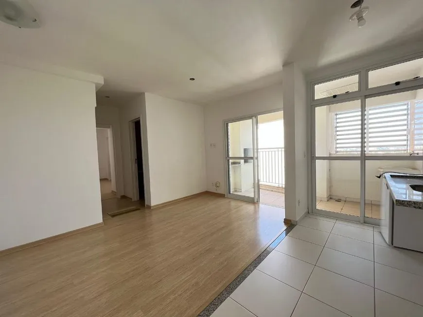 Foto 1 de Apartamento com 2 Quartos à venda, 60m² em Zona 02, Maringá