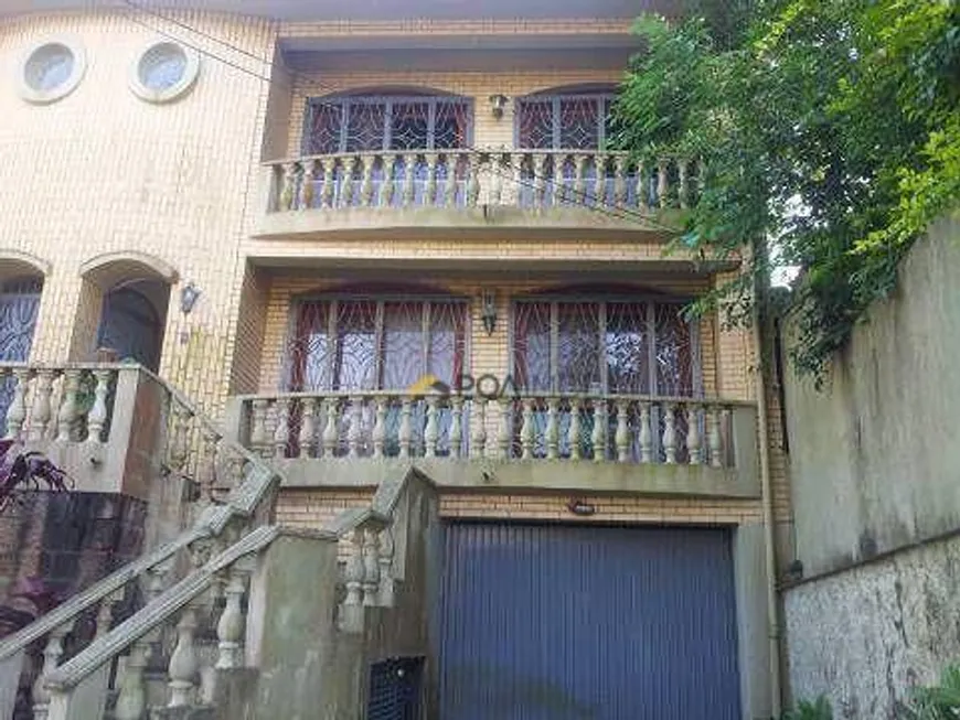 Foto 1 de Casa de Condomínio com 8 Quartos para alugar, 680m² em Vila Assunção, Porto Alegre