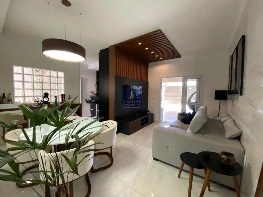 Foto 1 de Casa com 2 Quartos à venda, 130m² em Tulipas, Jundiaí