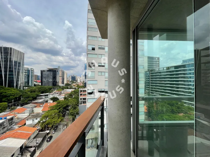 Foto 1 de Apartamento com 3 Quartos à venda, 113m² em Vila Olímpia, São Paulo