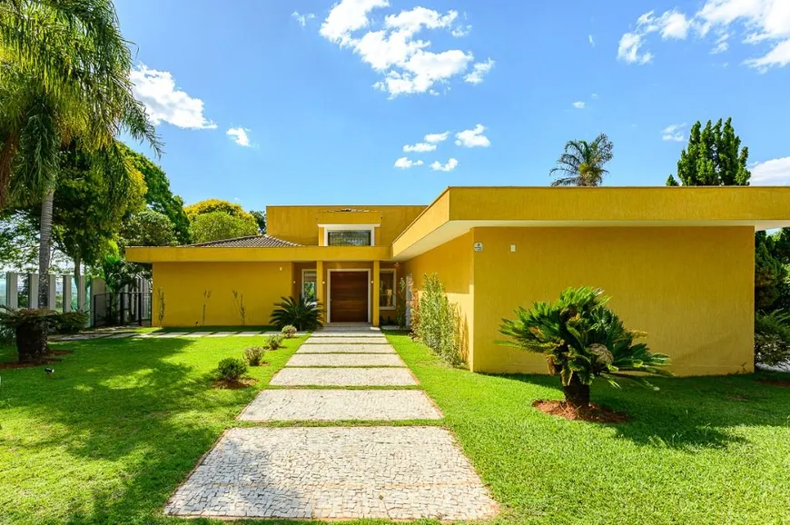 Foto 1 de Casa de Condomínio com 4 Quartos para alugar, 550m² em Lago Sul, Brasília