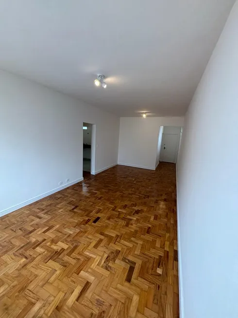 Foto 1 de Apartamento com 2 Quartos à venda, 102m² em Higienópolis, São Paulo