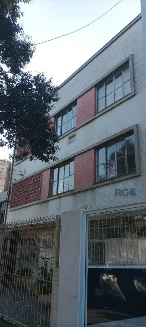 Foto 1 de Apartamento com 3 Quartos à venda, 68m² em Menino Deus, Porto Alegre