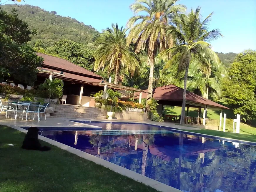 Foto 1 de Fazenda/Sítio com 16 Quartos à venda, 2200m² em Guaratiba, Rio de Janeiro