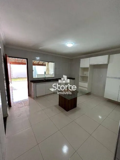 Foto 1 de Casa com 3 Quartos à venda, 180m² em Jardim Botânico, Uberlândia