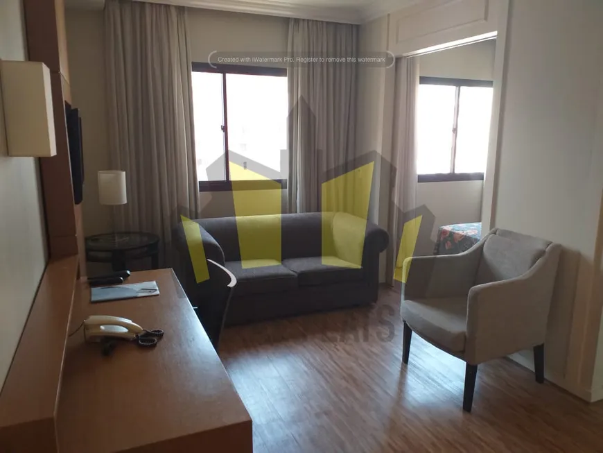 Foto 1 de Flat com 1 Quarto para alugar, 34m² em Vila Olímpia, São Paulo