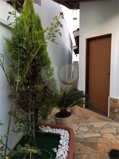 Foto 1 de Casa com 2 Quartos à venda, 70m² em Jardim das Cerejeiras, Atibaia