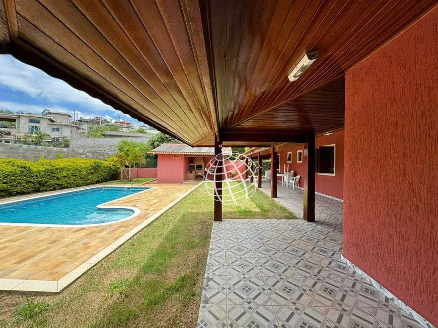 Foto 1 de Fazenda/Sítio com 3 Quartos à venda, 315m² em Loteamento Village de Atibaia, Atibaia