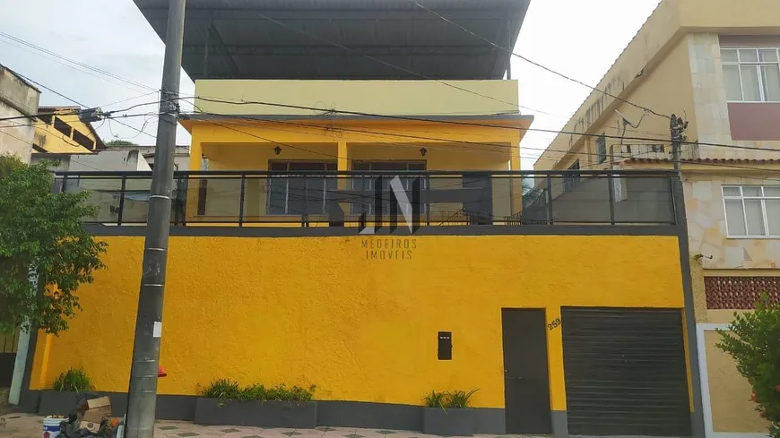 Foto 1 de Casa com 4 Quartos à venda, 328m² em  Vila Valqueire, Rio de Janeiro