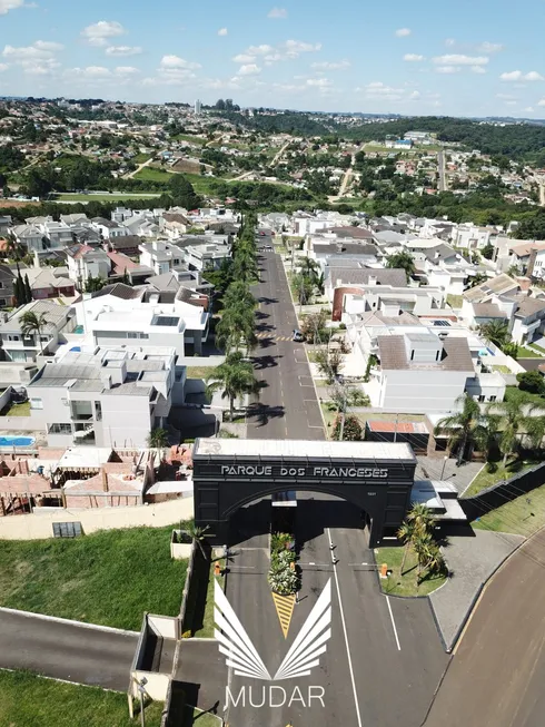 Foto 1 de Lote/Terreno à venda, 300m² em Oficinas, Ponta Grossa