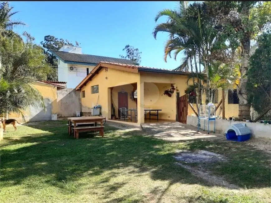 Foto 1 de Fazenda/Sítio à venda, 600m² em Jardim Samambaia, Jundiaí