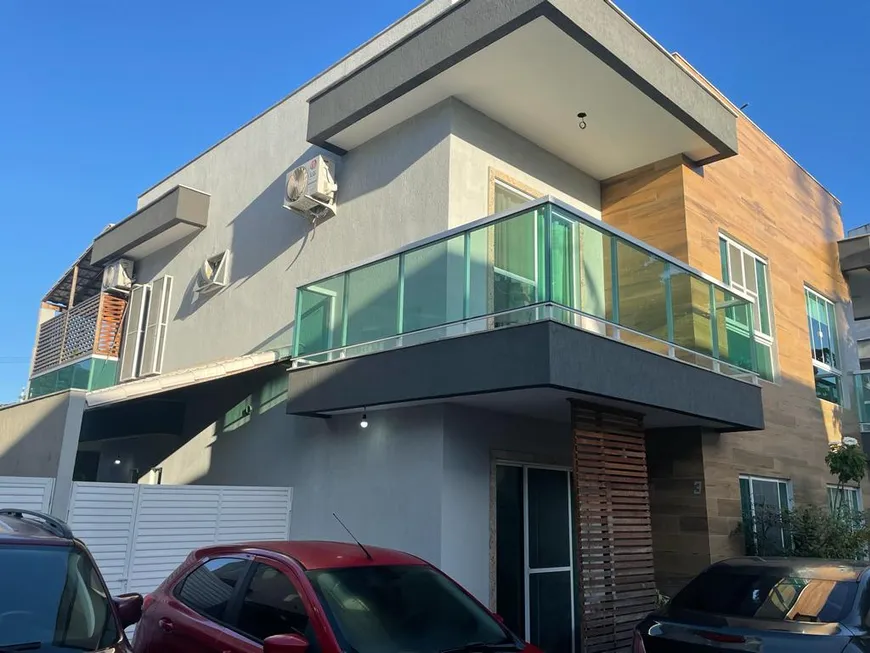 Foto 1 de Casa de Condomínio com 4 Quartos à venda, 140m² em Palmeiras, Cabo Frio