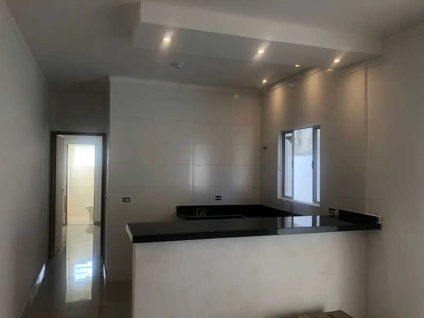 Foto 1 de Casa com 2 Quartos à venda, 66m² em Balneario Santa Julia, Itanhaém