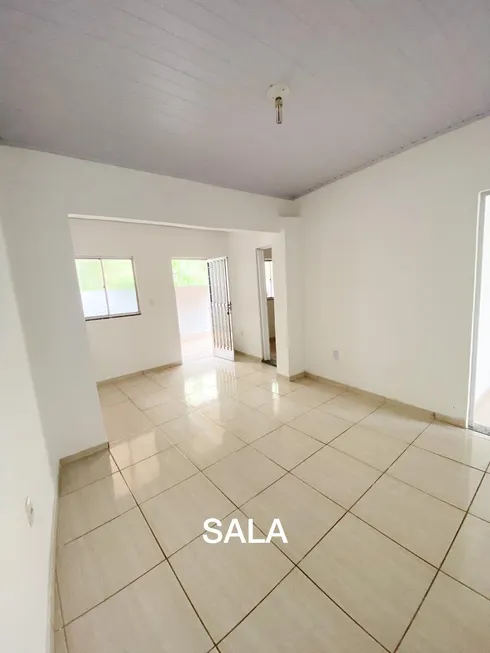 Foto 1 de Casa com 2 Quartos à venda, 200m² em Centro, Nova Iguaçu