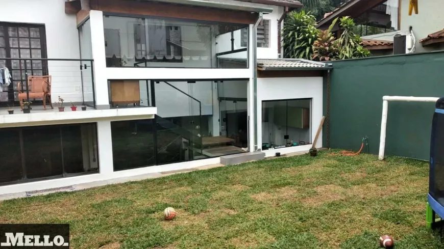 Foto 1 de Sobrado com 5 Quartos à venda, 230m² em Planalto Paulista, São Paulo