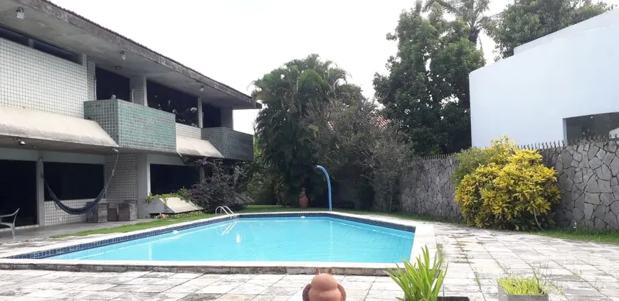 Foto 1 de Casa com 6 Quartos à venda, 545m² em Poço, Recife