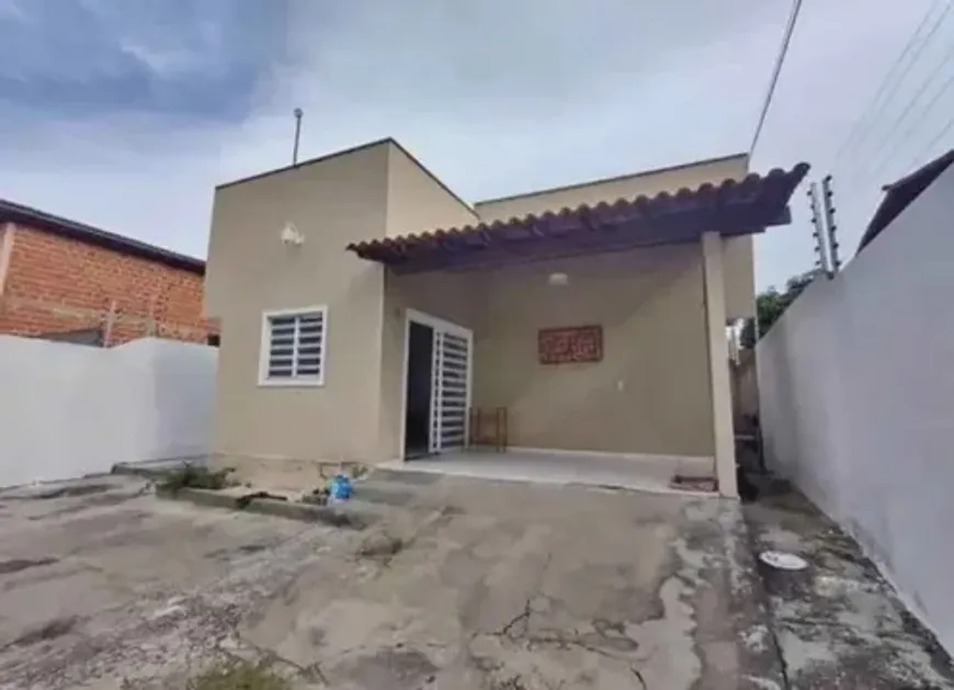 Foto 1 de Casa com 2 Quartos à venda, 70m² em Amaralina, Salvador