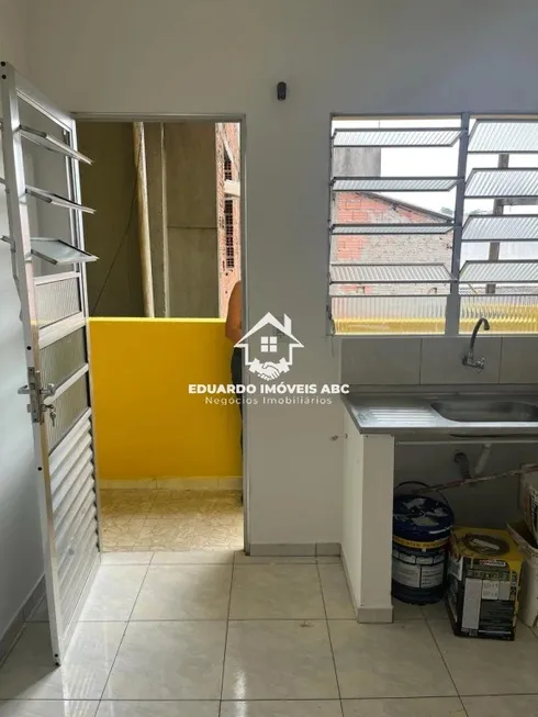 Foto 1 de Casa com 1 Quarto para alugar, 50m² em Dos Casa, São Bernardo do Campo