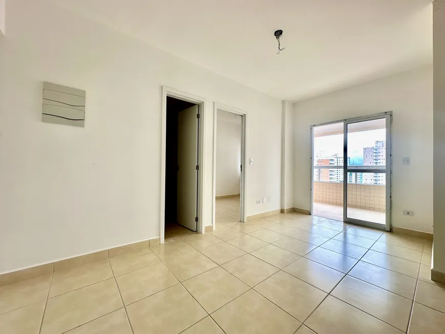 Foto 1 de Apartamento com 1 Quarto à venda, 45m² em Aviação, Praia Grande